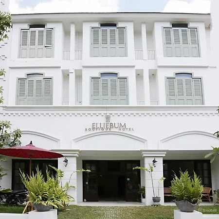 เอลี่บัม บูทิก โฮเต็ล Hotel เชียงใหม่ ภายนอก รูปภาพ