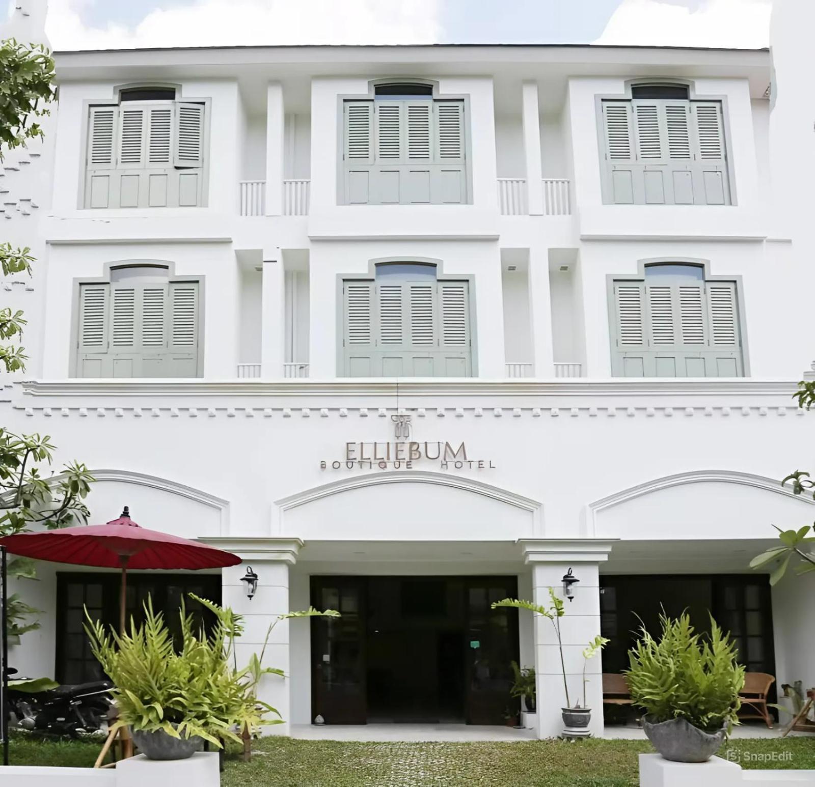 เอลี่บัม บูทิก โฮเต็ล Hotel เชียงใหม่ ภายนอก รูปภาพ