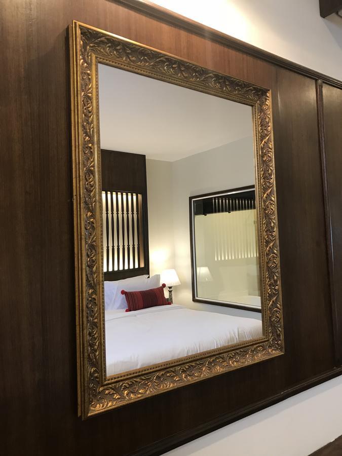 เอลี่บัม บูทิก โฮเต็ล Hotel เชียงใหม่ ภายนอก รูปภาพ