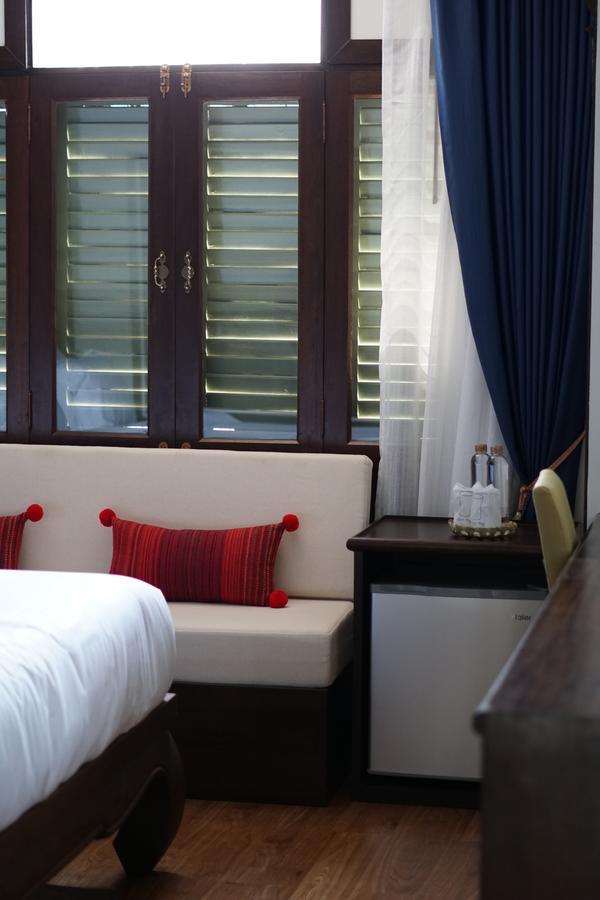 เอลี่บัม บูทิก โฮเต็ล Hotel เชียงใหม่ ภายนอก รูปภาพ